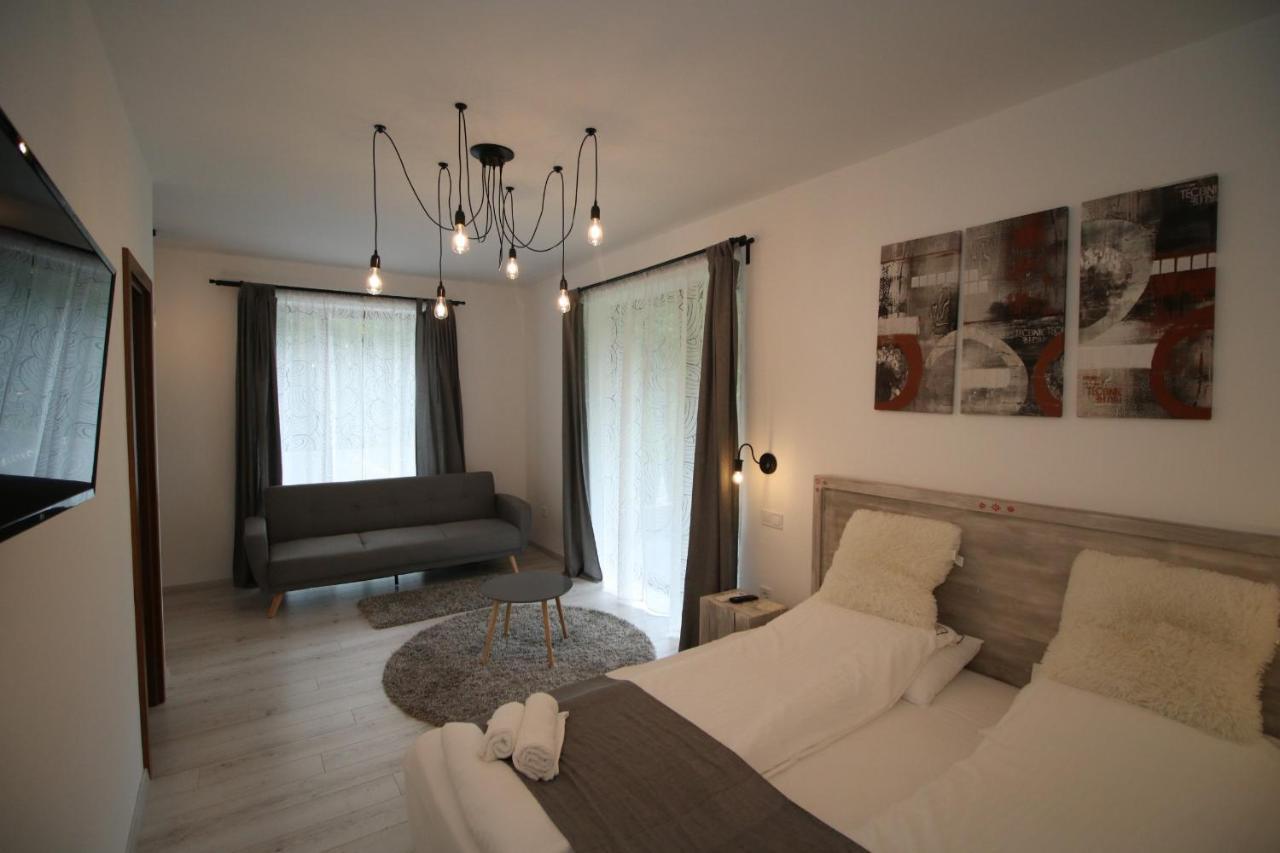A Haz Hotel Mişcolţ Exterior foto