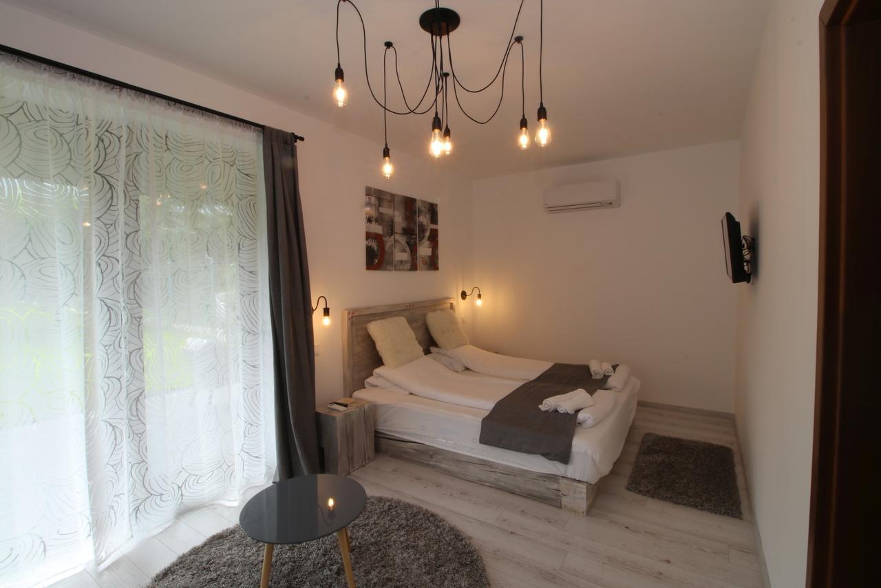 A Haz Hotel Mişcolţ Exterior foto