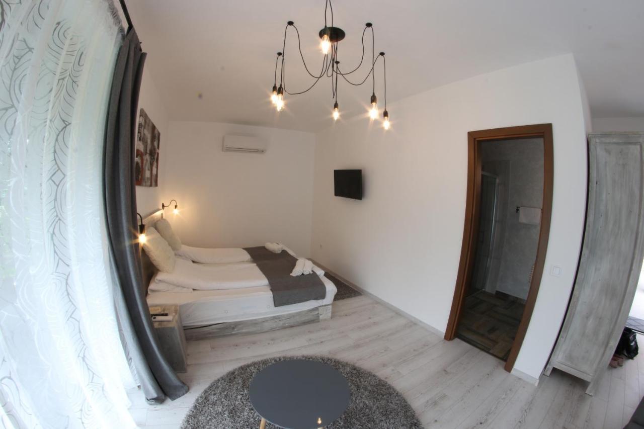 A Haz Hotel Mişcolţ Exterior foto