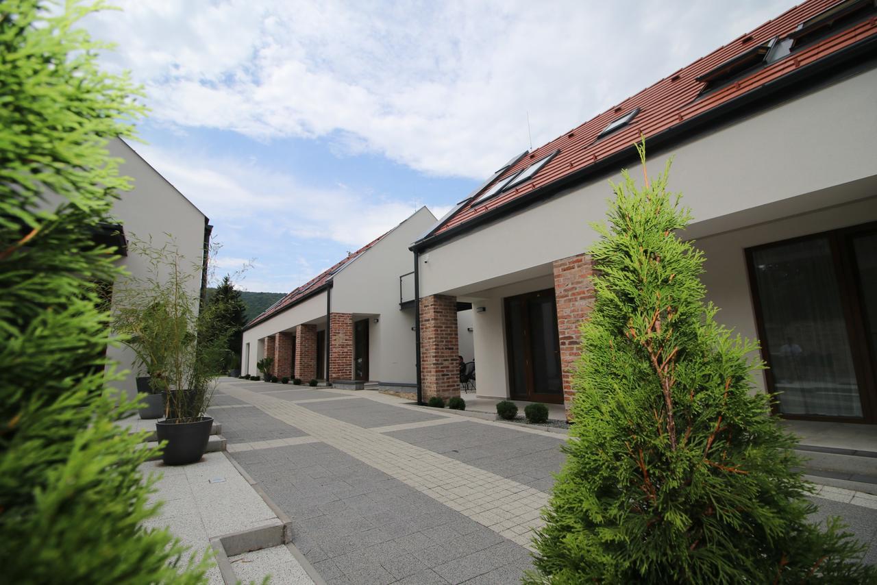 A Haz Hotel Mişcolţ Exterior foto
