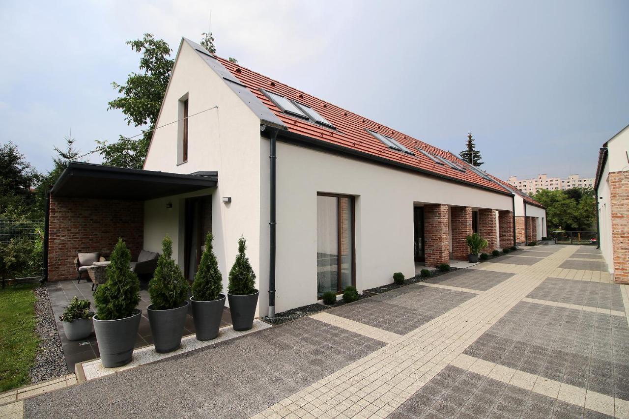 A Haz Hotel Mişcolţ Exterior foto